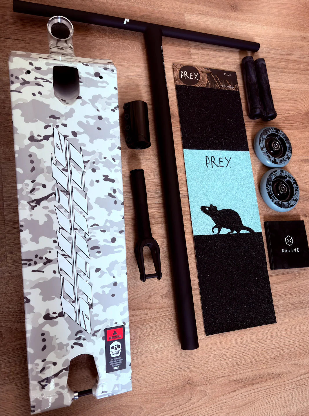 Tilt Method Two "Arctic" deck - Street Custom Build | SCoalition SCoaliton